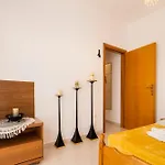 Sunset View アパート